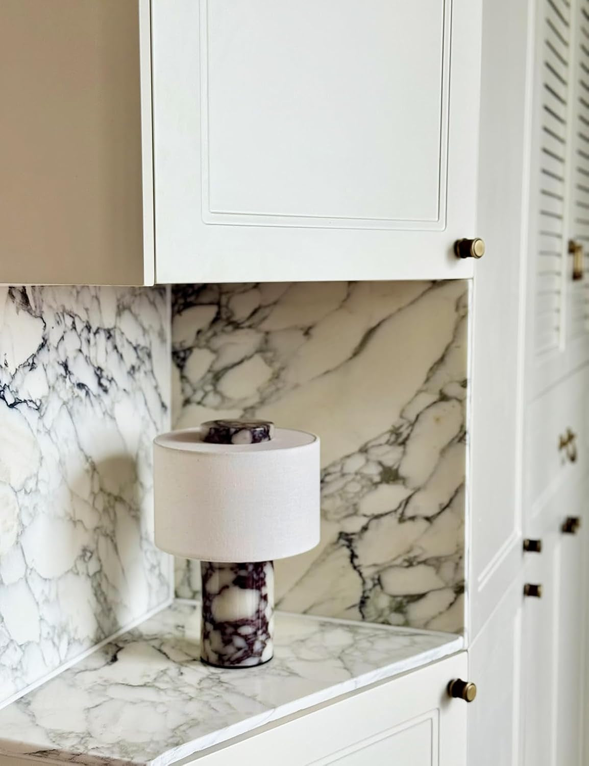 Marble Lamp, Stone Table Lamps Rechargeable Modern Decorative Touch Dimmable Cordless Luxury Design Bedside Lamp for Home Decor, Bedroom, Living Room & Office (Rechargeable Calacatta Viola Lamp)